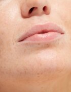 GOSH COPENHAGEN Lip Oil тониращо олио за устни цвят 005 Cherry Blossom 4 мл.