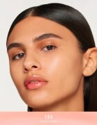 Gucci Beauty Gloss à Lèvres блясък за устни за по-голям обем цвят 135 Laura Latte 6.5 мл.