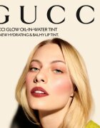 Gucci Beauty Glow Oil-In-Water Tint Liquid Lipstick гланциращо хидратиращо течно червило цвят 217 Valeria Rose 6.5 мл.