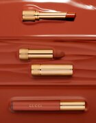 Gucci Beauty Rouge à Lèvres Matte Lipstick матиращо течно червило цвят 607 Vanessa Violet 6.5 мл.
