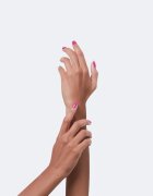 Gucci Beauty Vernis à Ongles лак за нокти цвят 402 Vantine Fuchsia 10 мл.