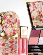 Guerlain Météorites Light Revealing Pearls of Powder тониращи перли за лице цвят 03 Warm / Doré 20 гр.