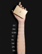 Guerlain Parure Gold Skin Control компактен матиращ фон дьо тен цвят 0C Cool 8.7 гр.