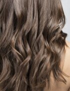 Hair Rituel by Sisley Revitalizing Smoothing Shampoo with Macadamia oil изглаждащ шампоан за всички видове коса s makadamovým olejem 500 мл.