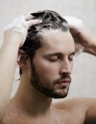 Hair Rituel by Sisley Revitalizing Smoothing Shampoo with Macadamia oil изглаждащ шампоан за всички видове коса s makadamovým olejem 500 мл.