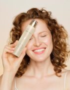 Health Labs Care Glow On Body Exfoliating Serum изглаждащ ексфолиращ серум с 2% салицилова киселина 100 мл.