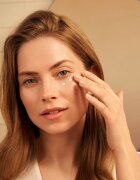 Health Labs Care Glow On Brightening eye cream нежен очен крем 15 мл.