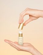 Health Labs Care Glow On Brightening eye cream нежен очен крем 15 мл.