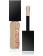 Huda Beauty Faux Filter Concealer дълготраен коректор цвят Cookie Dough 9 мл.