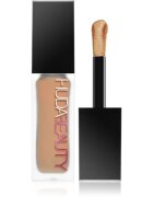 Huda Beauty Faux Filter Matte Concealer крем-коректор цвят Toasted Almond 5.3G 9 мл.