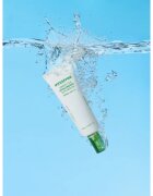 innisfree Green Tea Hyaluronic Sun Serum защитен овлажняващ флуид с успокояващ ефект SPF 50+ 50 мл.