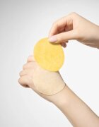 innisfree Green Tea Vitamin C Brightening Toner Pads тонизиращи възглавнички за освежаване и хидратация 60 бр.