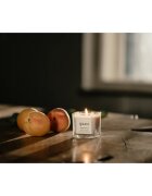 ipuro Essentials White Lily ароматна свещ 125 гр.