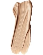 JOKO Luminous Touch лек фон дьо тен за равномерен тен на кожата цвят 104 Warm Honey 30 мл.