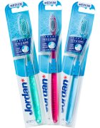 Jordan Target Teeth & Gums Medium четка за зъби 1 бр.