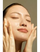 Klairs Gentle Black Fresh Cleansing Oil нежно почистващо олио за мазна кожа 150 мл.