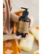 Kolorky Hand Cream крем за ръце Woody Amber & Leather 270 мл.