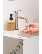 KUNDAL Objet Exfoliating & Waterfull Hand Wash течен сапун-грижа за ръце с ексфолиращо действие с аромат Sparkling Citrus 380 мл.