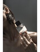 KUNDAL Objet Satin Glow Body Oil подхранващо масло за тяло за интензивна хидратация с аромат Linen Water 100 мл.