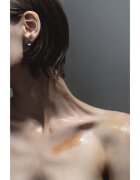 KUNDAL Objet Satin Glow Shimmer Oil блестящо масло с хидратиращ ефект цвят Fabulous Gold 45 мл.
