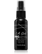 L.A. Girl Cosmetics HD Pro. Setting матиращ и фиксиращ спрей върху фон дьо тен 30 мл.