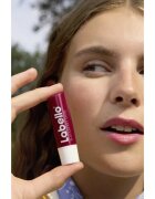 Labello Blackberry Shine хидратиращ балсам за устни 4.8 гр.