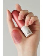 Laka Soul Vegan Lip Balm балсам за устни за хидратация и блясък цвят Berry 3.9 гр.