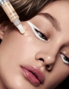 LAMEL Smart Skin озаряващ коректор с хиалуронова киселина цвят 402 15 мл.