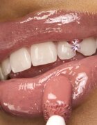 Lancôme Lip Idôle Juicytreat блясък за устни цвят 33 8.5 мл.
