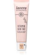 Lavera Vitamin Skin Tint крем с витамини за лице цвят 02 Medium 30 мл.