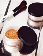 Lily Lolo Mineral Bronzer минерална бронзираща пудра цвят South Beach 8 гр.