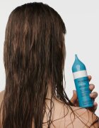 Living Proof Scalp Care Exfoliator дълбоко почистващ пилинг за мазна кожа на скалпа против пърхот 100 мл.