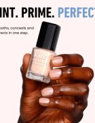 LONDONTOWN Kur Tinted Fortifying Ridge Filler изглаждаща основа-лак за нокти за сухи и крехки нокти цвят Apricot Beige 12 мл.