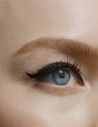 L’Oréal Paris Infaillible Grip 24h течни очни линии цвят 01 Black Signature 3 мл.