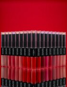 L’Oréal Paris Infallible 24H дълготрайно червило и гланц за устни 2 в 1 цвят 501 Timeless Red 57 гр.