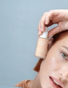 Lumene Invisible Illumination Vegan Collagen Serum in Foundation лек фон дьо тен с подхранващ ефект SPF 30 4 30 мл.