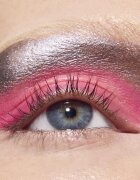 MAC Cosmetics Dazzleshadow Eyeshadow Stick кремави сенки са очи в стик цвят Haku Haze 1.6 гр.