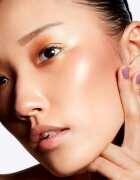 MAC Cosmetics Extra Dimension Skinfinish Highlighter озарител цвят Glow With It 9 гр.
