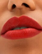 MAC Cosmetics Locked Kiss 24h Lipstick дълготрайно червило с матиращ ефект цвят Gutsy 18 гр.