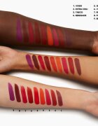 MAC Cosmetics Locked Kiss 24h Lipstick дълготрайно червило с матиращ ефект цвят Gutsy 18 гр.