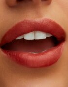 MAC Cosmetics Lustreglass Sheer-Shine Lipstick бляскаво червило цвят Local Celeb 3.5 гр.