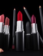 MAC Cosmetics MACximal Mini Silky Matte Lipstick матиращо червило цвят Diva 1.7 гр.