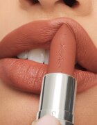 MAC Cosmetics MACximal Silky Matte Lipstick матиращо червило цвят Warm Teddy 35 гр.