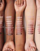 MAC Cosmetics MACximal Sleek Satin Lipstick Mini сатенено червило за перфектен външен вид цвят CREME IN YOUR COFFEE 1.5 гр.