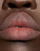 MAC Cosmetics Powder Kiss Hazy Matte матиращо червило цвят Mull It Over 3.5 гр.