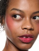 MAC Cosmetics Powder Kiss Lip + Cheek Mousse мултифункционален грим за устни и скули цвят M·A·CSmash 5 мл.
