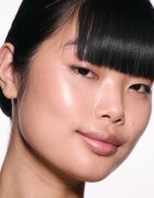 MAC Cosmetics Skinfinish Lightstruck течен хайлайтър цвят Bubbled Over 15 мл.