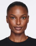 MAC Cosmetics Skinfinish Sunstruck Matte Bronzer бронзираща пудра с матиращ ефект цвят Rich Rosy 8 гр.