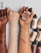 MAC Cosmetics Studio Radiance Face and Body Radiant Sheer Foundation лек фон дьо тен за лице и тяло цвят N2 50 мл.