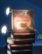 Mádara MÁDARA MOONLIGHT Soft Glow Mineral Highlighter озарител цвят STARDUST 6 гр.